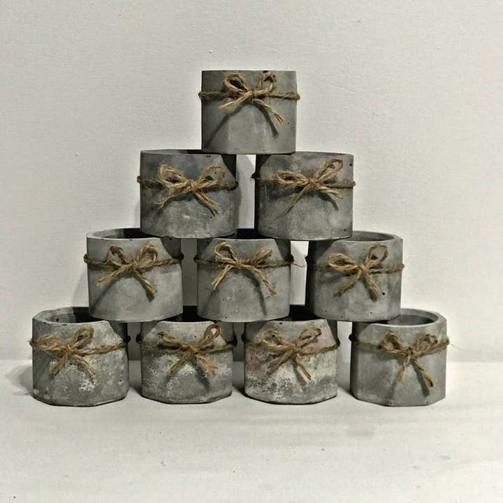 Luxdecor6 – wholesale Candle holder – 12pcs Handmade Eco Friendly Empty Candle Vessels Jars Grey1