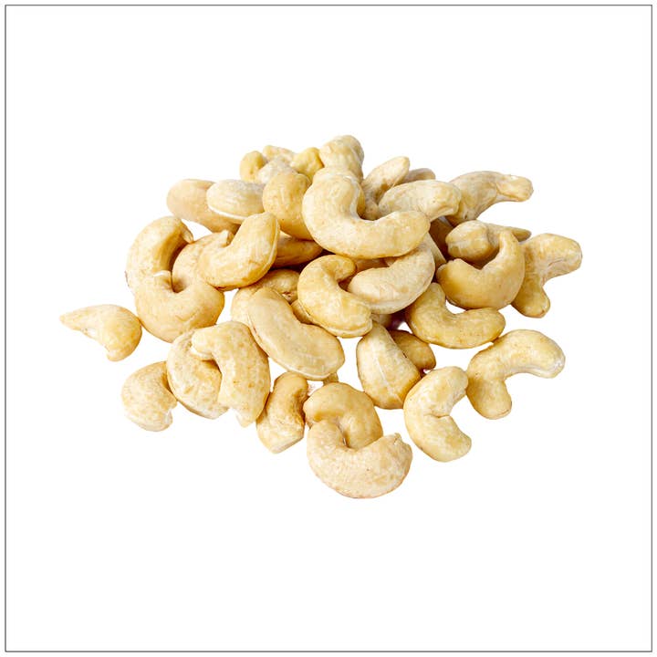 Raw Cashews for wholesale by Alive Herbals