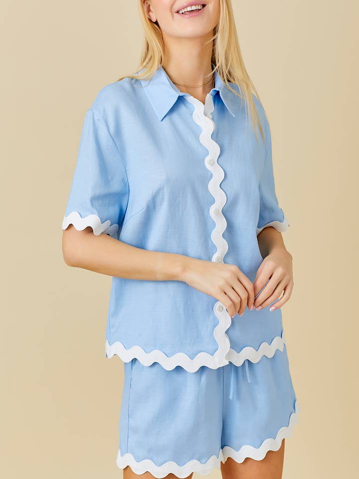 Chemises unies Ric Rac Trim pour la vente par Main Strip