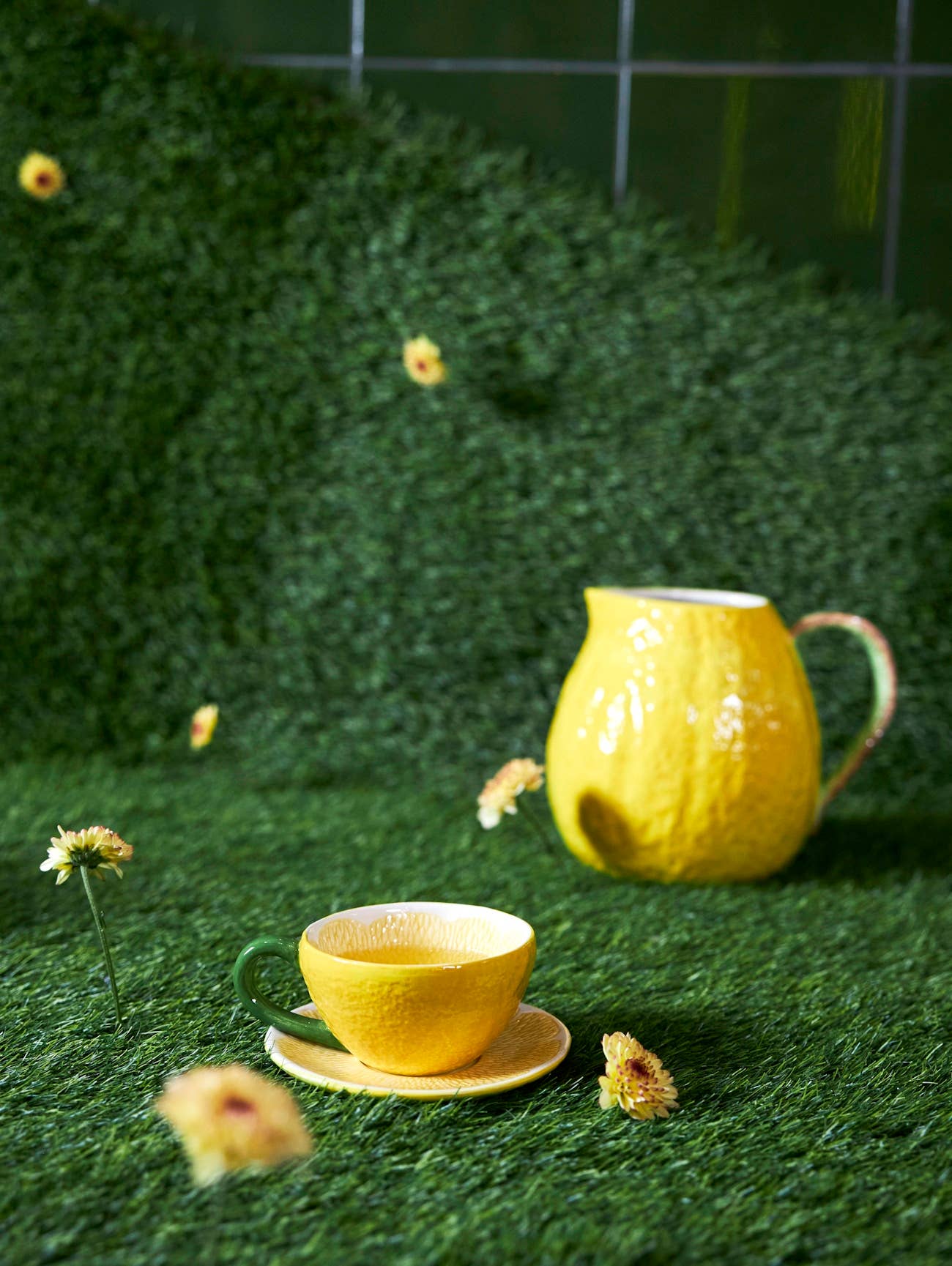 Sagaform AB - Wholesale Decorative Plate/Dish/Bowl - BYON Design Bowl With Lid Lemon2