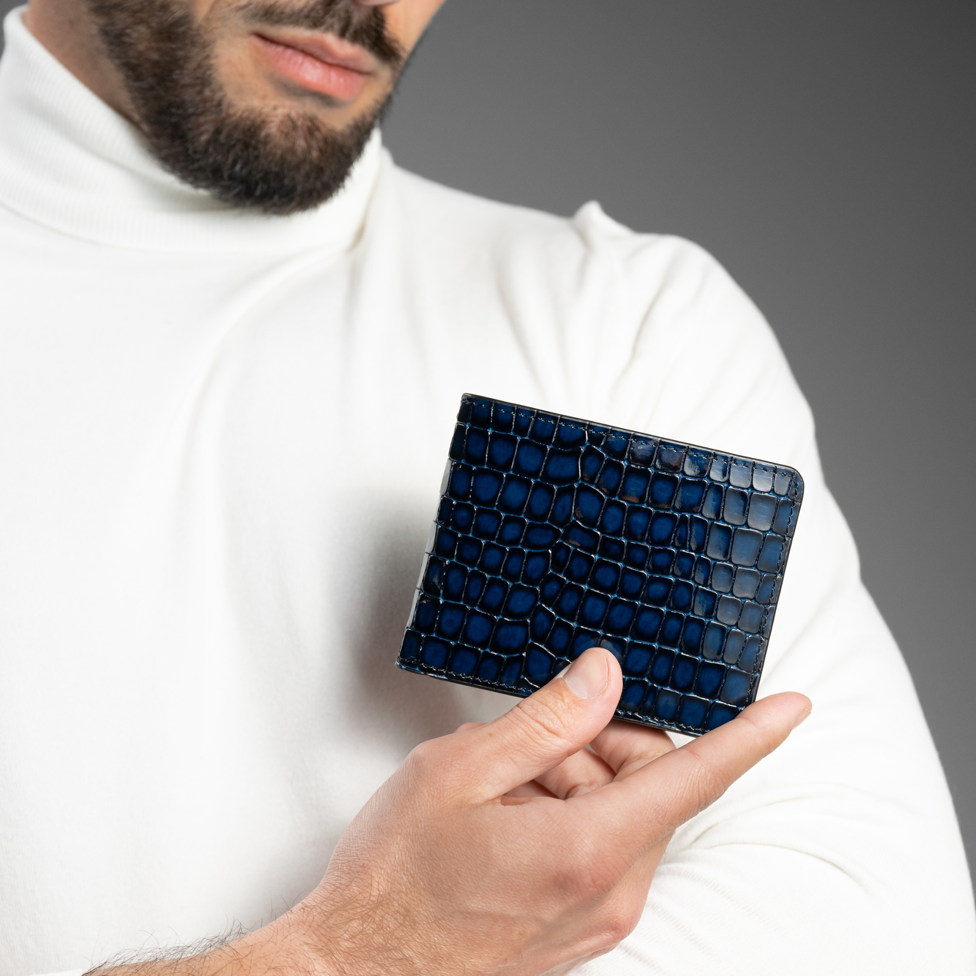 GT collection Jewelry – Engroshandel Tegnebog – til mænd – Herrepung med krokodillemønster - Blå ægte læder5