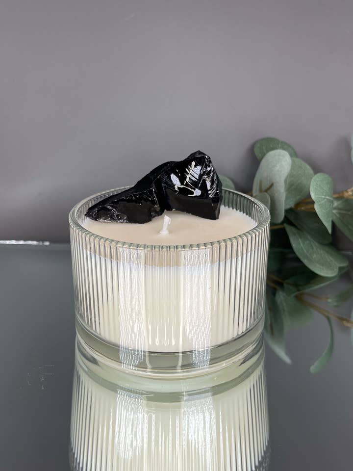 OBSIDIENNE VOLCANIQUE | Essence en pot pour la vente par Chill Flame Candle Studio
