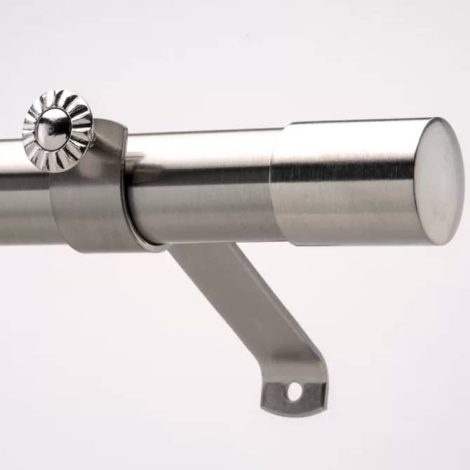 Skræddersy og Taylor Teleskop Drapery Rod for engroshandel hos Taylor & Tailor