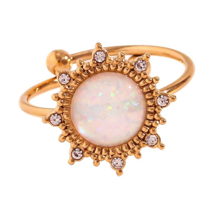Bague Soleil Opal Sun pour la vente par Kismet Showroom