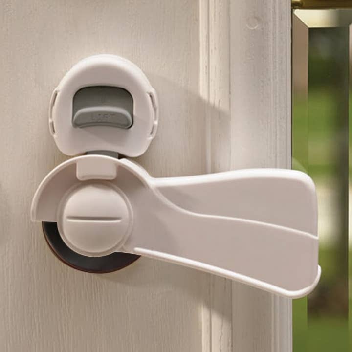 Door Lever Lock for wholesale by KidCo
