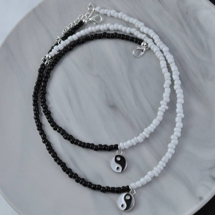 TheMellys - Wholesale Pendant/Charm Necklace - Beaded Yin Yang Charm Necklace | Balance Necklace