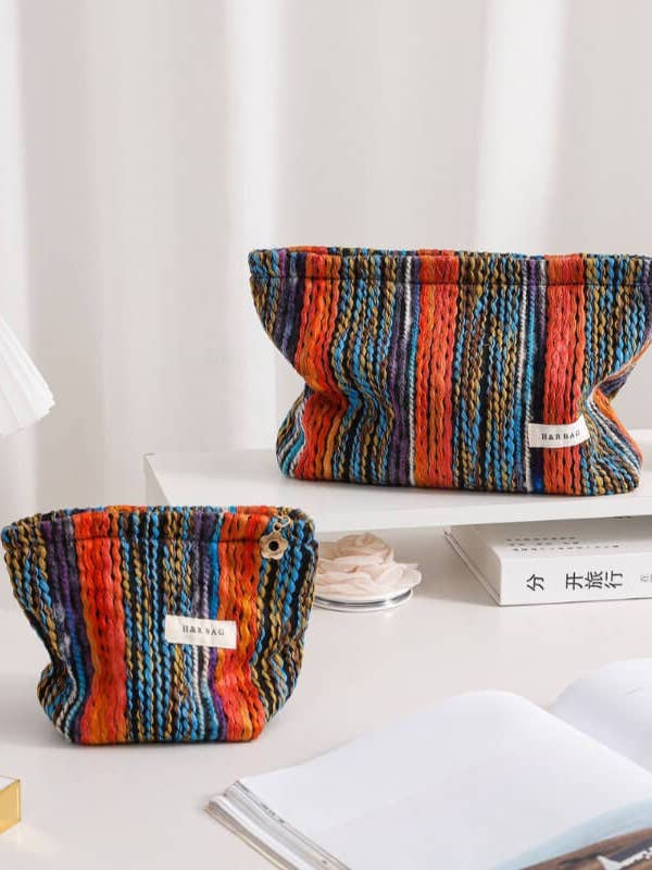Vintage Knitted Travel Makeup Bag DP25C588 for wholesale by Dipped Shop