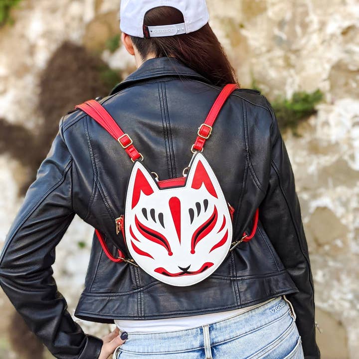 Yoshi Yoshitani LLC - Wholesale Crossbody Bag - Women's - Kitsune Convertible Bag : White2