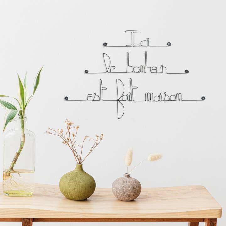 Metallväggdekoration ”Här är lyckan hemlagad” för wholesale av Bijoux de Mur