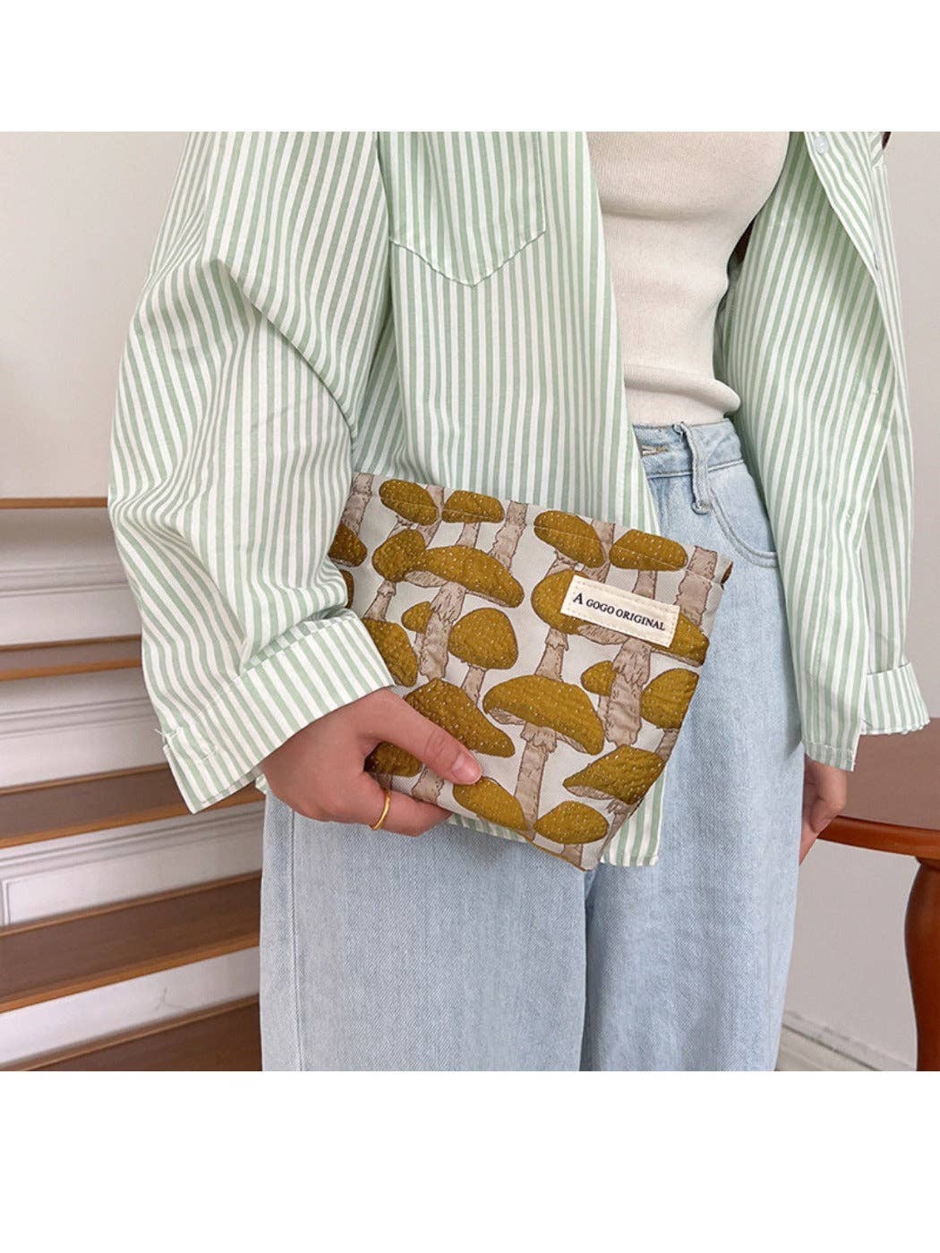 Funkyrel® Atzbranding Limited – wholesale Make-up/cosmetic bag – Cosbai – Canvas Mushroom Travel Makeup Bag7