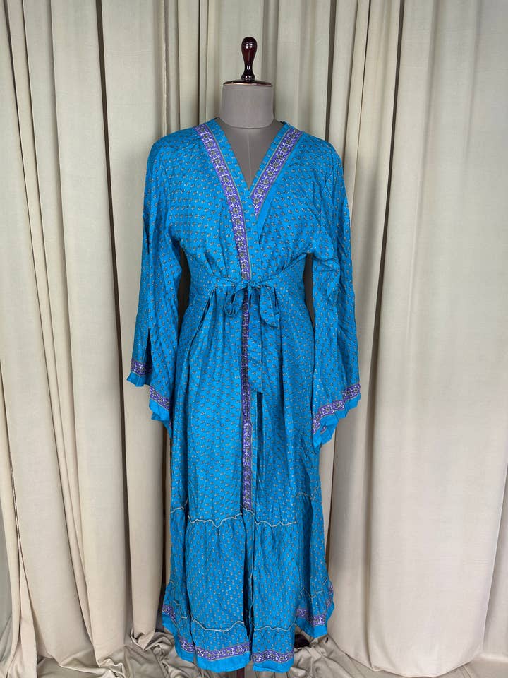 Recycle Silk Women Robe Boho Kimono Flowy Loungewear OneSize for wholesale by The Eastern Loom