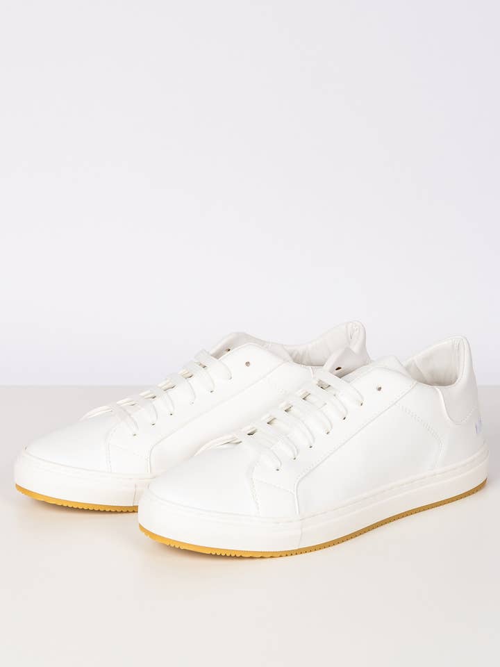 Bahatika - Wholesale Lifestyle Sneakers - Women's - DAHARI WHITE2