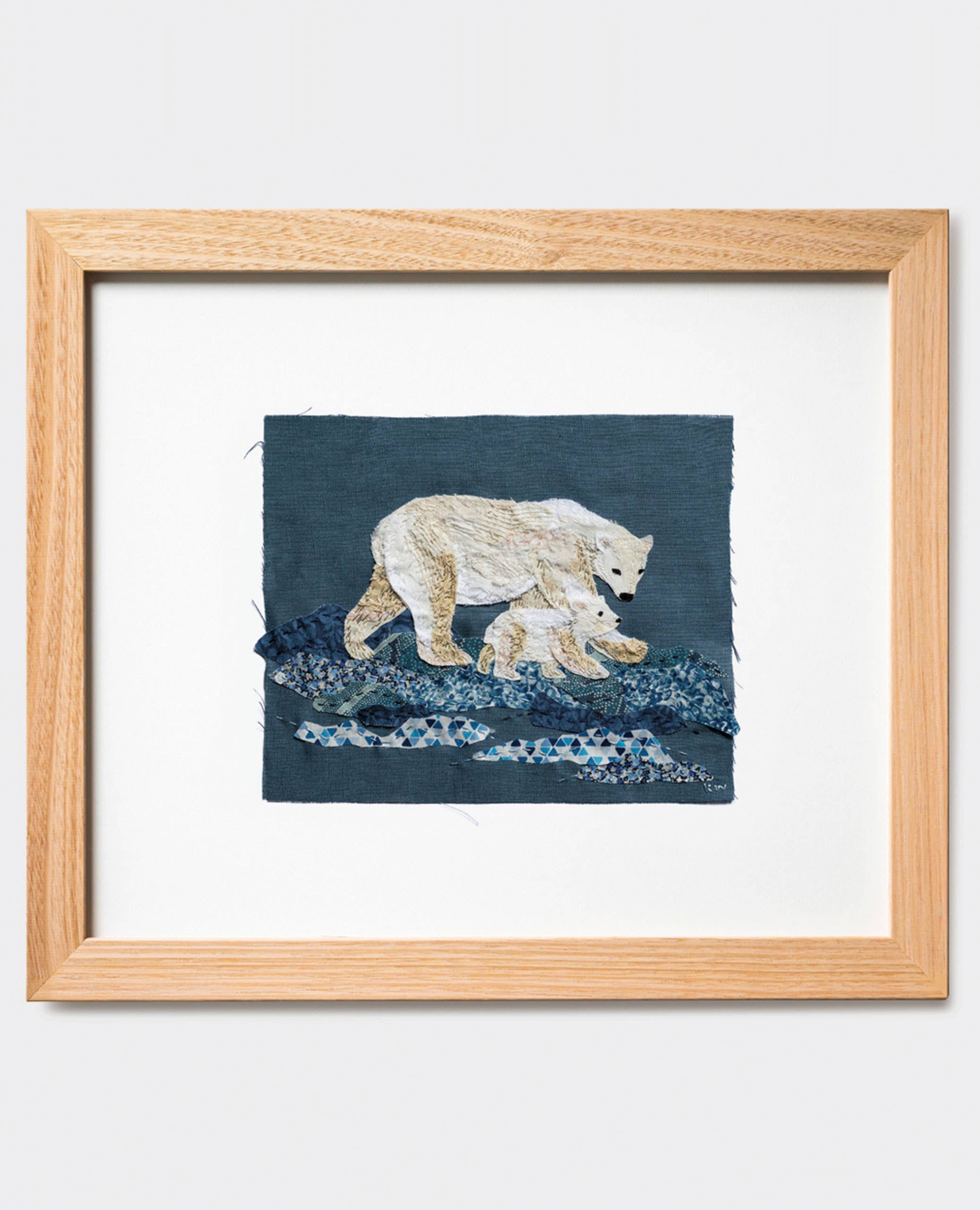 Wattle&Loop - Wholesale Embroidery/cross-stitch supplies - Polar Bear Slow Stitching Kit3