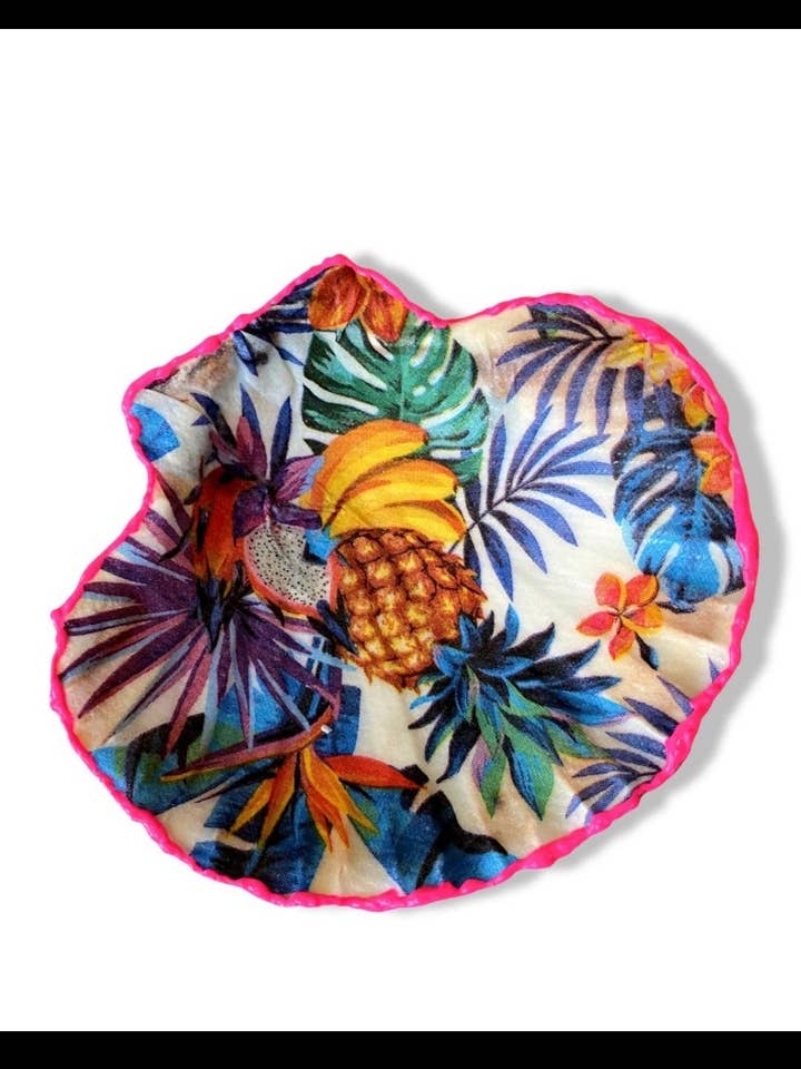 Real Shell Trinket Dishes / Plant Pot Accessories - Homeware for wholesale by The Bero Co