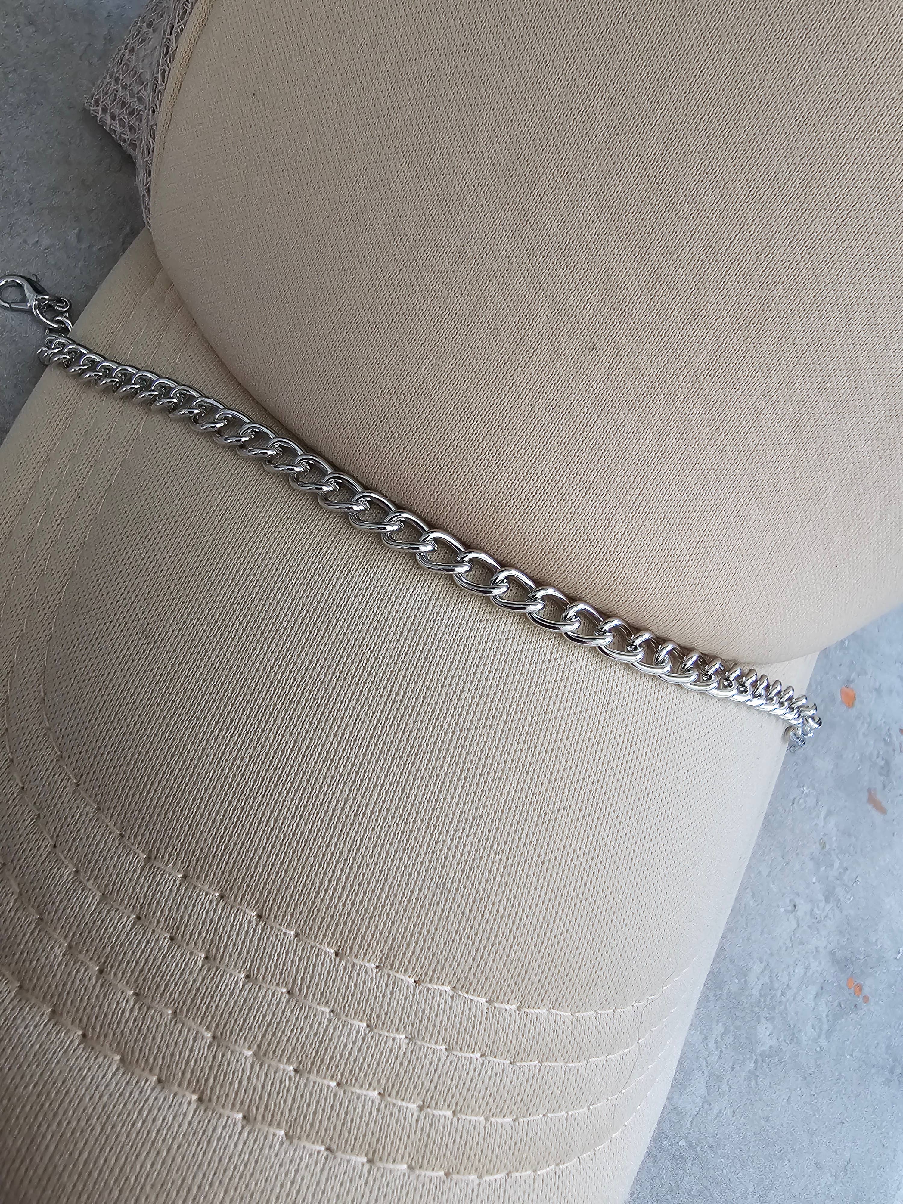 Ocoee Street Boutique – Großhandel Hutzubehör – Damen – Trucker-Hutketten mit Karabinerverschlüssen3