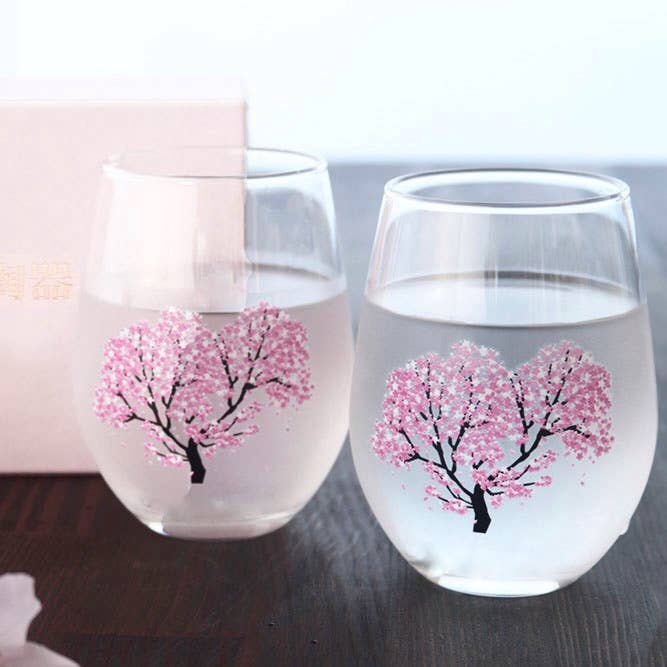 INSTACTIONS - Wholesale Wine Glass - Japanese Sakura Cherry Blossom Color Changing Glass Cups