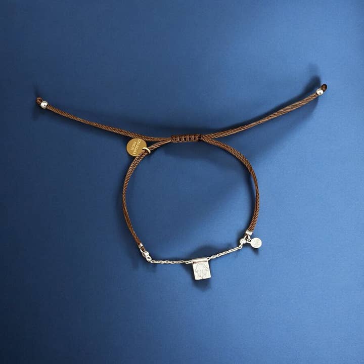 T for wholesale by Georgina Nicol