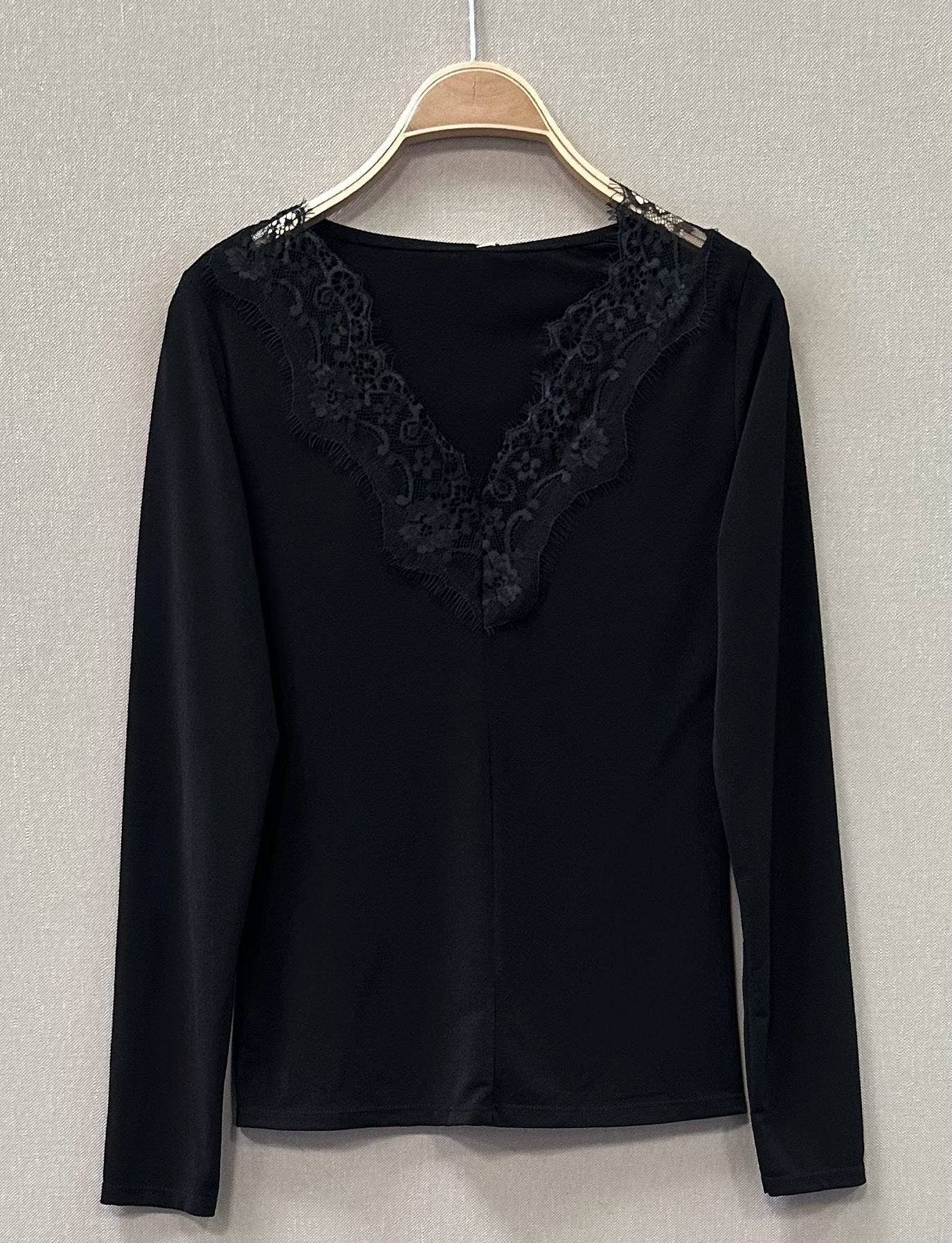 SWEET MAGIC MODA Y COMPLEMENTOS - Wholesale Blouse - Women's - LACE COLLAR BLOUSE2