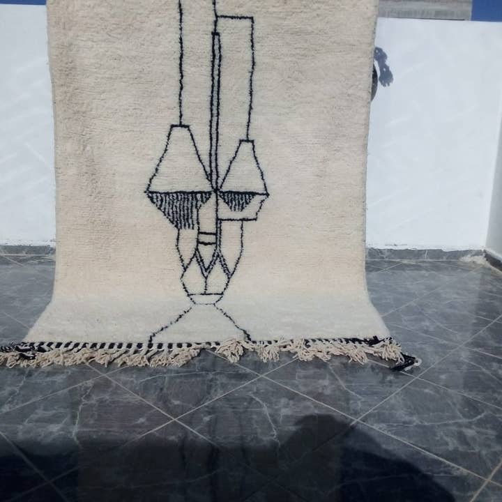 47 HÅNDLAVEDE MAROKKANSKE BENI OUARAIN TÆPPER for engroshandel hos Maroccarpets Poufs and pillows wholesale +31648976894