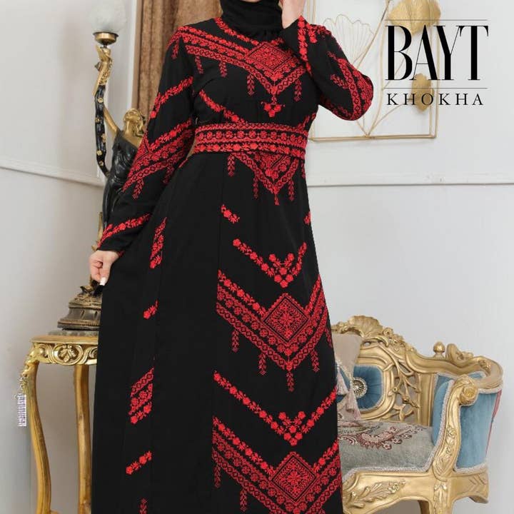 Bayt Khokha - Wholesale Kaftan - Women's - Black and Red Thobe with matching belt