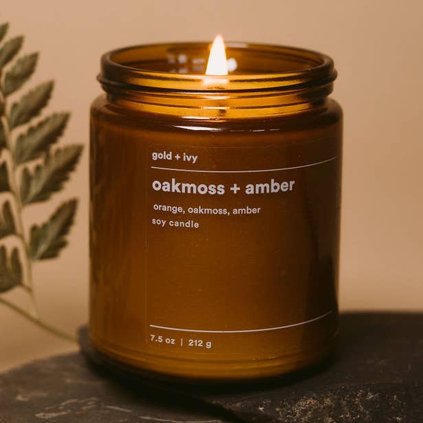 oakmoss + amber soy candle - oakmoss, amber, orange for wholesale by gold + ivy