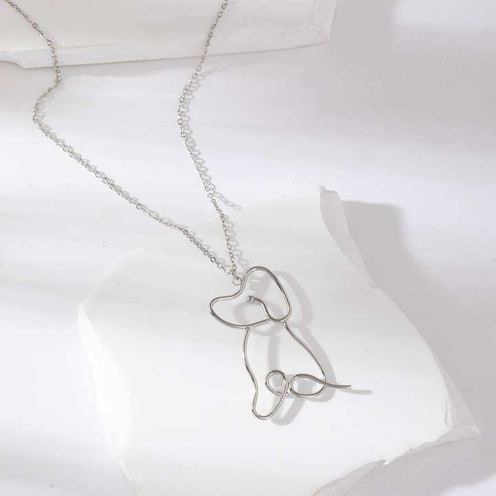 Dog pendant necklace - Noémie for wholesale by Lovelika