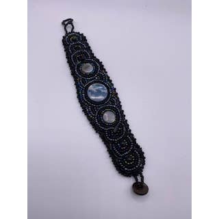 Mor till pärla pärlstav armband för wholesale av Shae's Resale