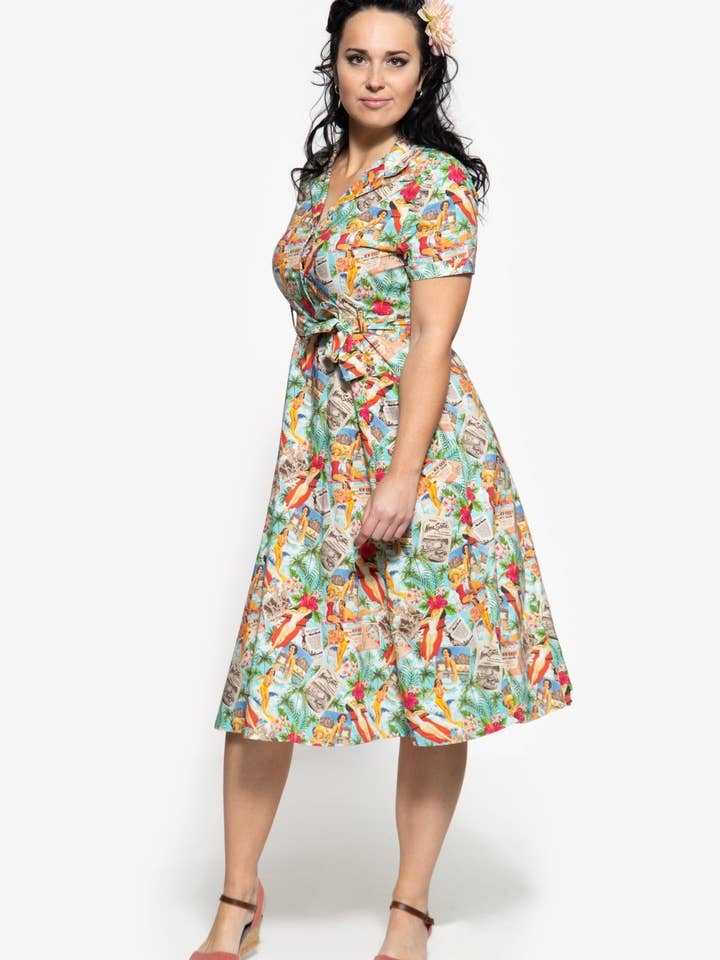 Zomerse jurk met all-over pin-up print in jaren 50-stijl voor wholesale door KING KEROSIN