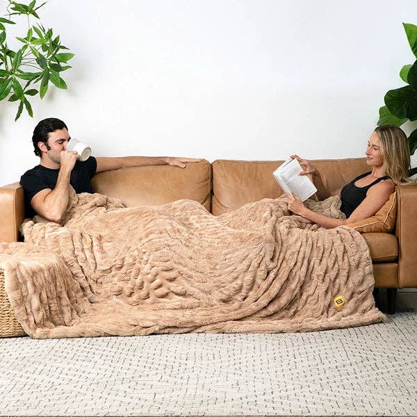 Big Blanket Co - Wholesale Throw Blanket - Cuddle Cloud™ Blanket12