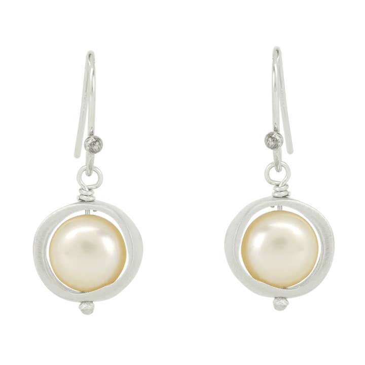 Orecchini a Cerchio con Perle in Argento o Vermeil per la vendita all'ingrosso da parte di Philippa Roberts