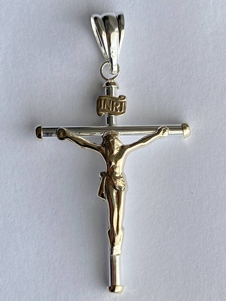 Pendentif Crucifix en Argent 925 & Or 10k - 6 cm pour la vente par QURI