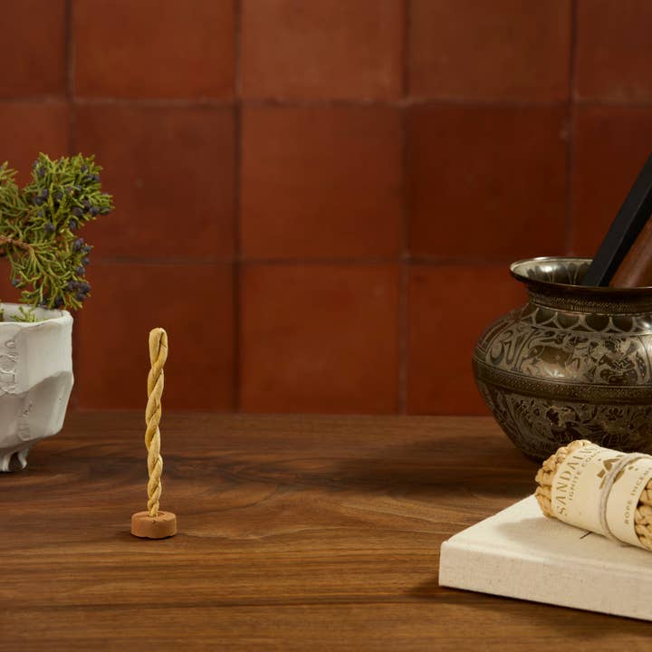 GeoCentral – wholesale Incense – Sandalwood Rope Incense Bundle – Plastic Free6