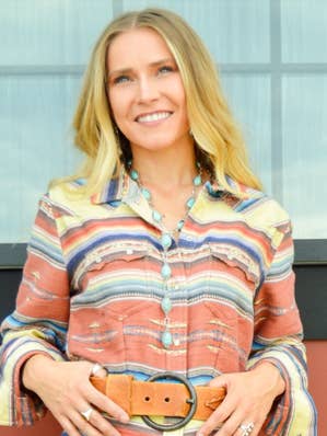 Il Vestito Camicia Cheyenne per la vendita all'ingrosso da parte di Cotton & Rye Outfitters