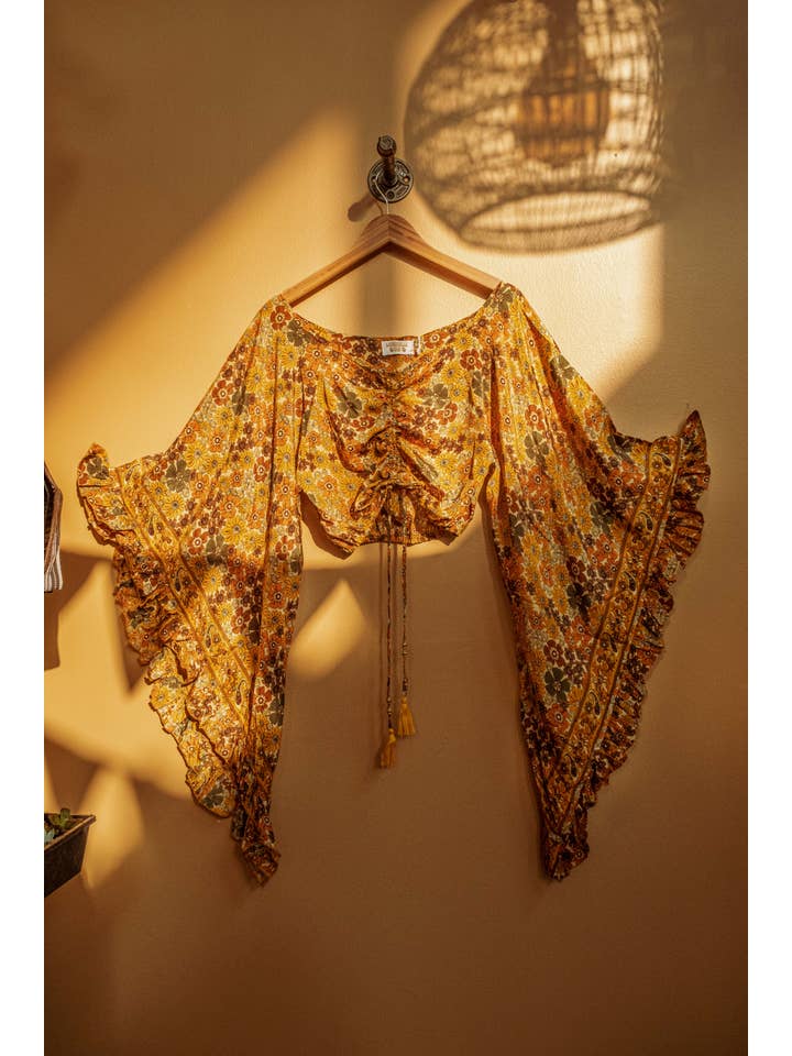 Gardenbelle Shop - Wholesale Blouse - Women's - Hippie Flare Bell Sleeve Cinch Top, Plus Size Available