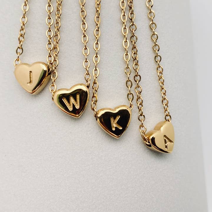 Mio Queena - Wholesale Pendant/Charm Necklace - Stainless Steel Heart-shaped Alphabet Pendant Necklace