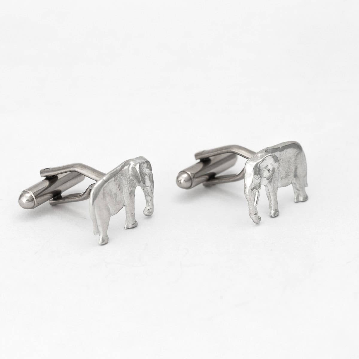 Lancaster and Gibbings – wholesale Cufflinks – Elephant Cufflinks3