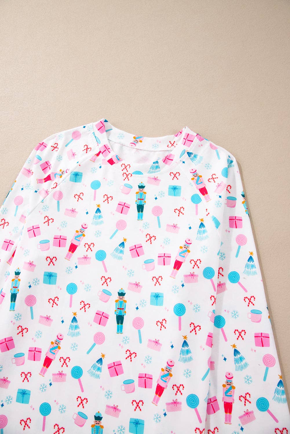 Bianco Set Maglia e Pantaloni Schiaccianoci di Natale in vendita all'ingrosso su Faire7