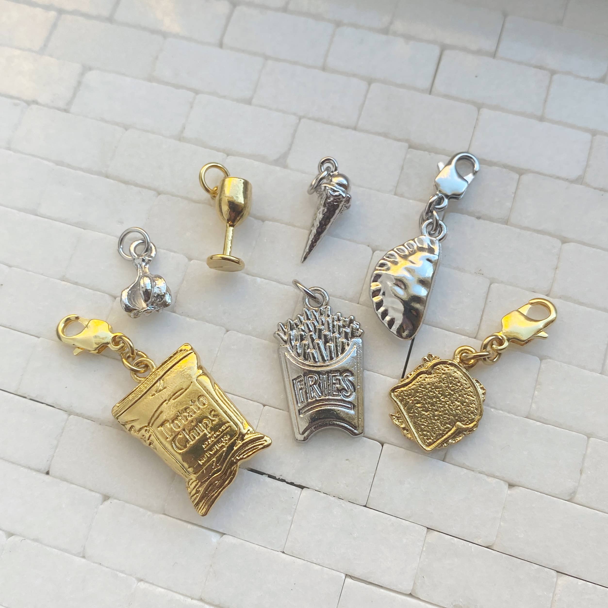 A.Marie Costumes - Wholesale Individual Charm/Pendant - Garlic Wine Cone Chips Dumpling Fries Bread Snack Food Charm0