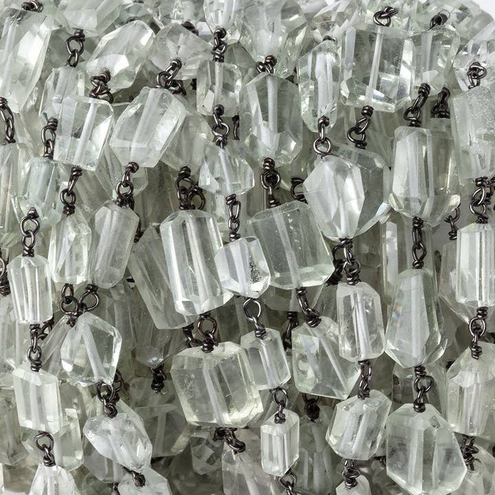 Pepite sfaccettate in prasiolite da 5-7 mm su catena in oro nero su argento 925 per la vendita all'ingrosso da parte di Beads of Cambay