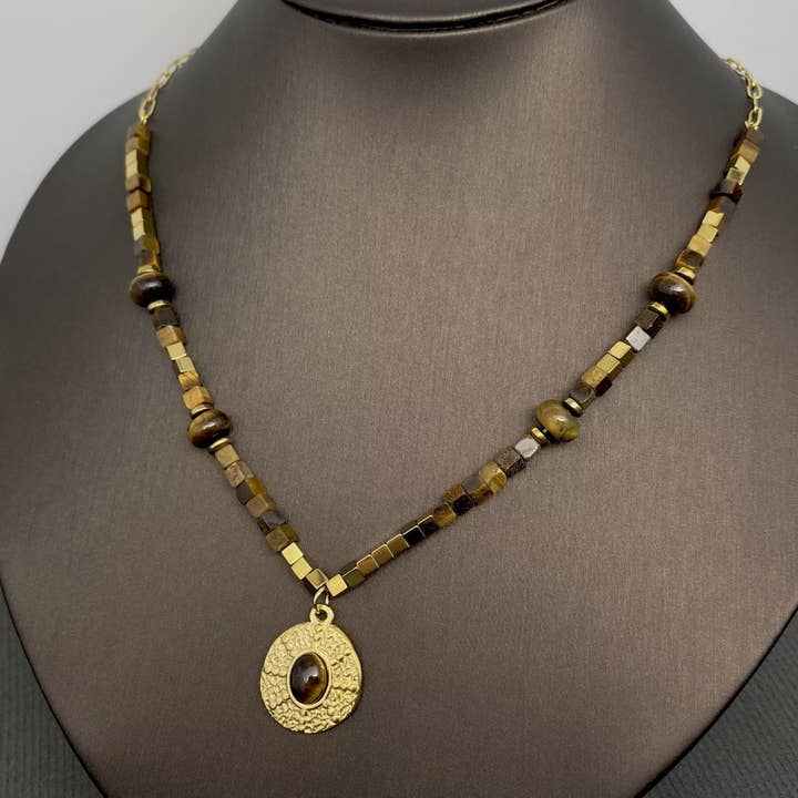 Mio Queena - Wholesale Pendant/Charm Necklace - 18K Golden S.Steel Tiger's Eye Stone Beaded Necklace - FGS/CS