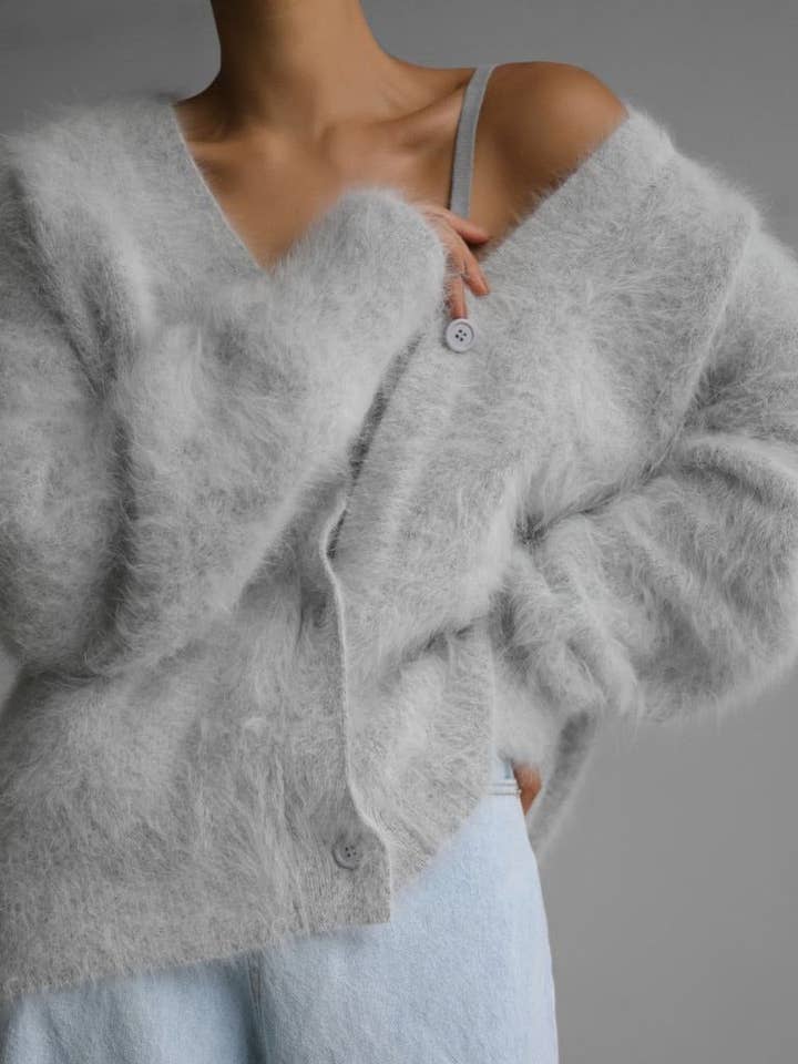 Suhkasana – Engroshandel Cardigan - Dame – Faux mink strikket oversized cardigan blød hyggelig sweater24