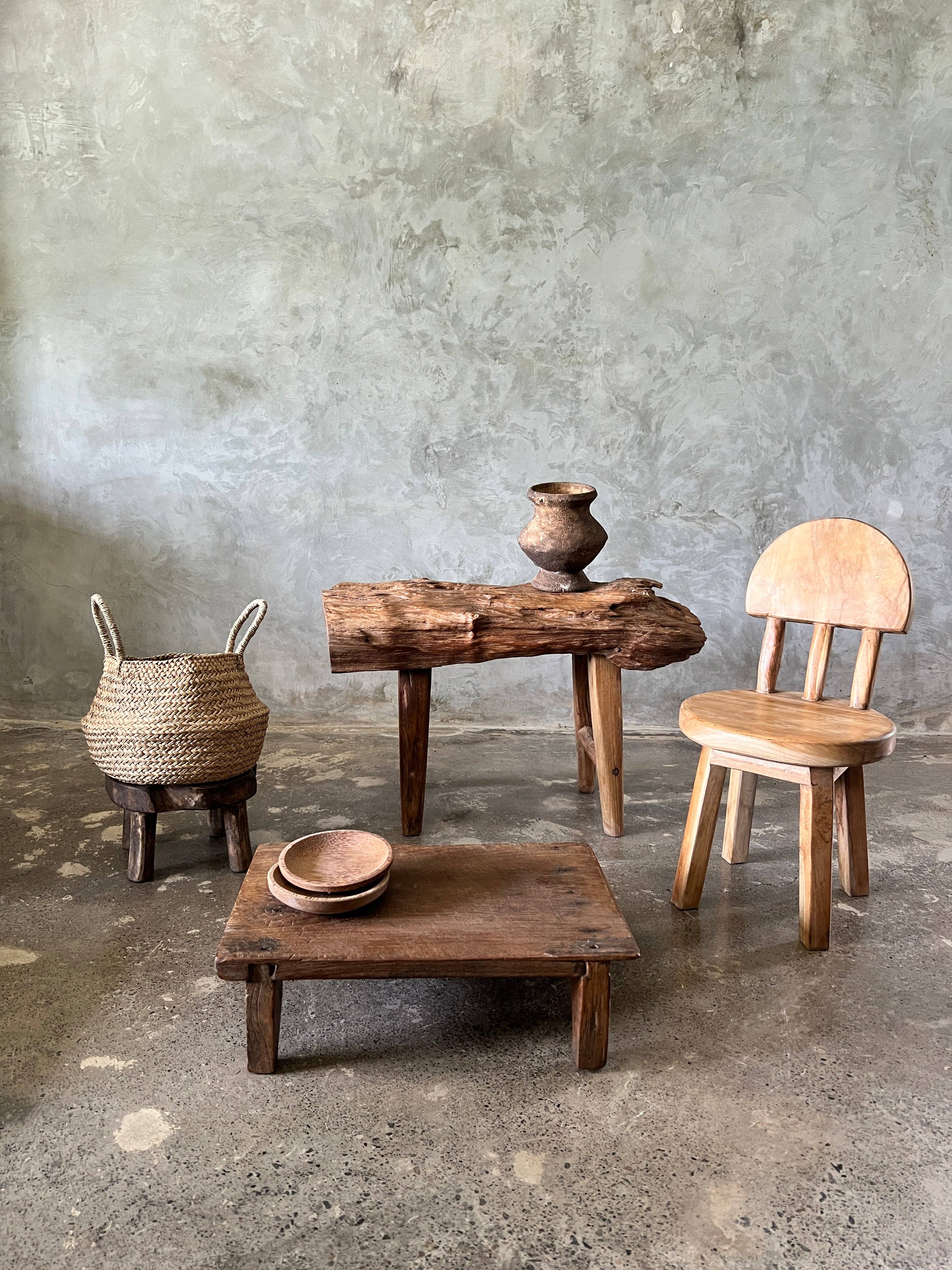 Office Objets - Venta al por mayor Bancos - Banco pequeño de teca asiática rubia con cuatro patas - Sembilan14