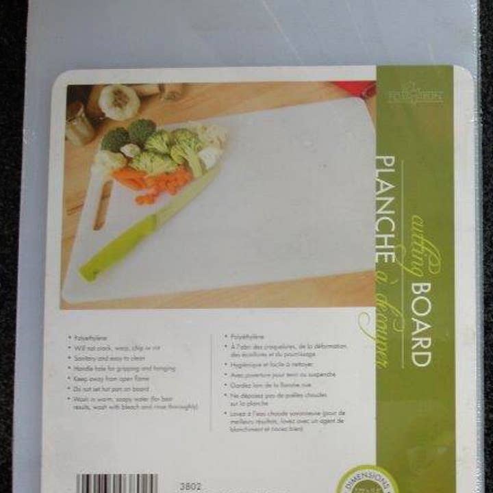 Fox Run Cutting Board 7.75" x 11.75" for wholesale by Fox Run Brands