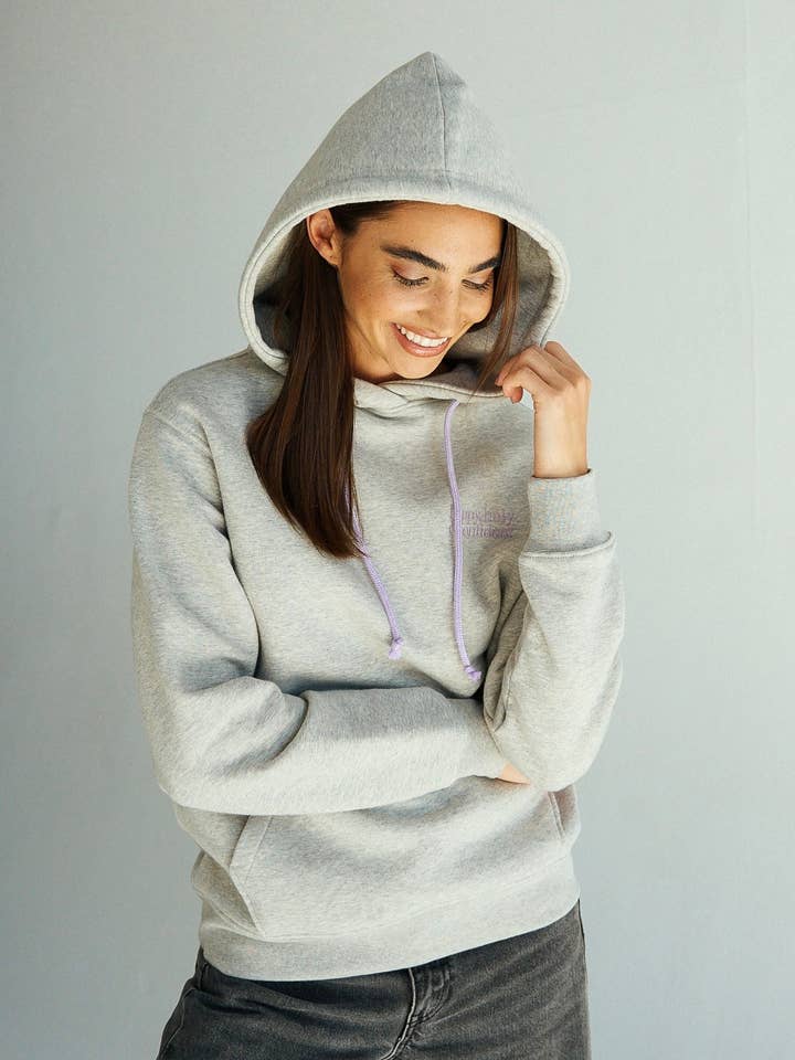 Happy, Holy & Confident® hættetrøje - Grå for engroshandel hos Rock on and Namaste