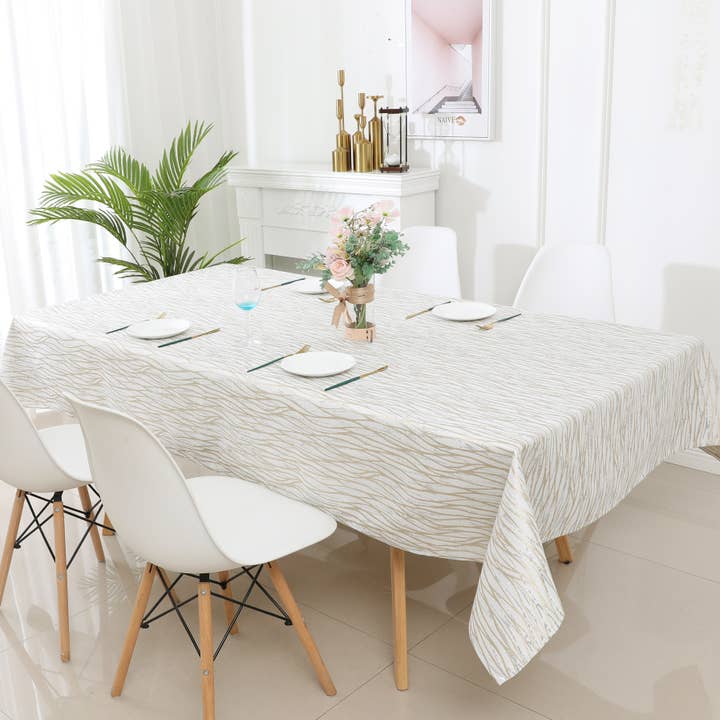 Tovaglia in jacquard bianco argento oro per la vendita all'ingrosso da parte di Majestic Giftware Inc