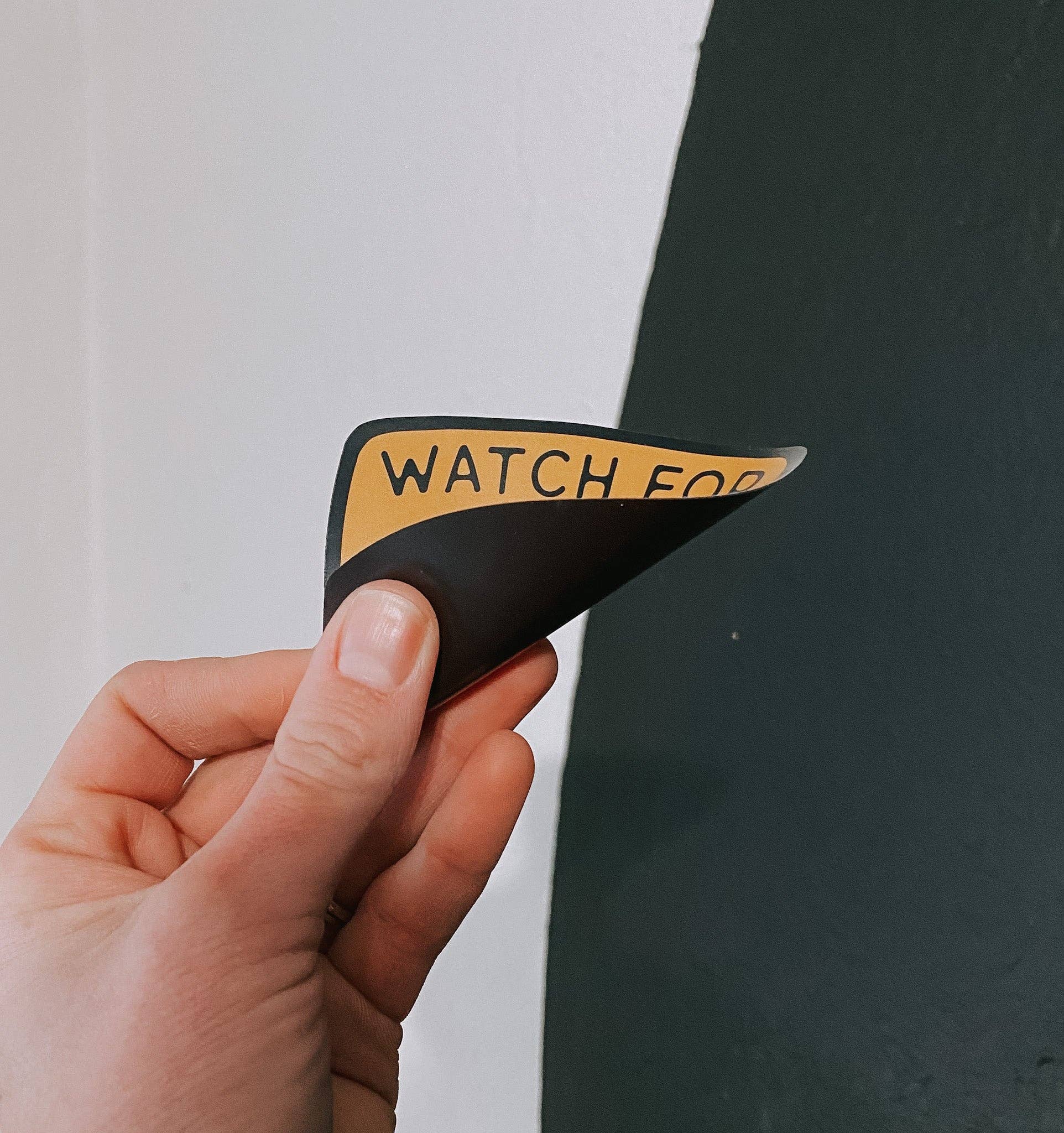 Hippie’s Daughter - Wholesale Magnet - Watch for deer // magnet2