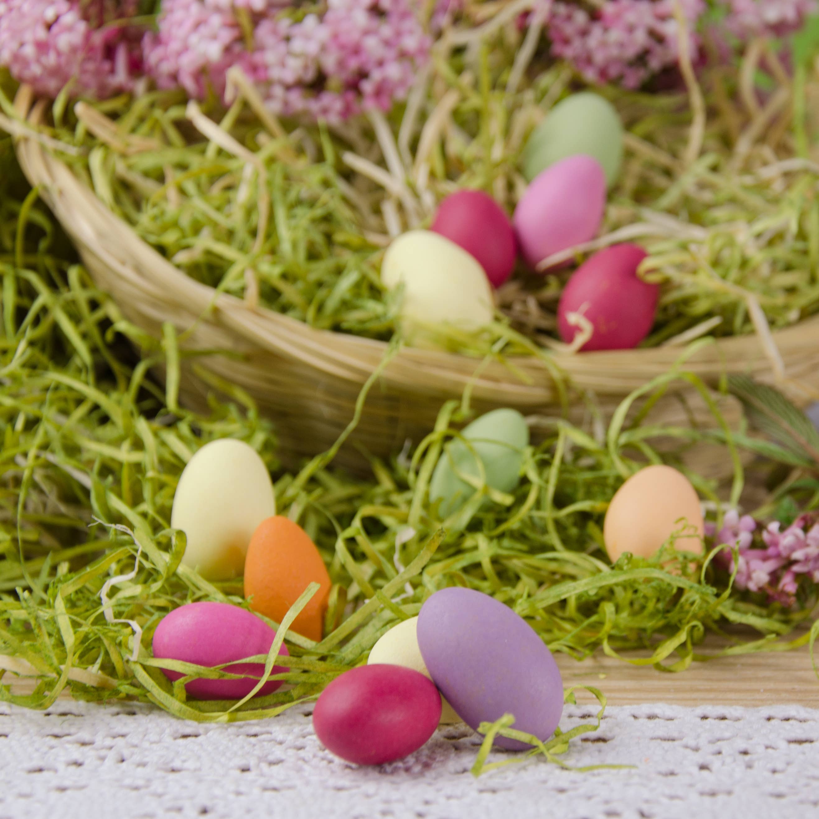 Der Zuckerbäcker - Wholesale Chocolate-covered sweets - Sweet bag Colourful Easter eggs almonds with fruit flavor2