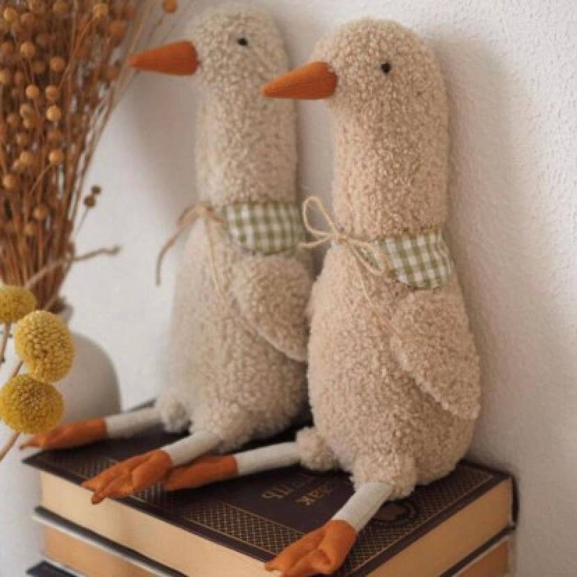 Annie & Charles - Wholesale Stuffed/Plush Toy - Kids & Baby - Annie & Charles® chicks1