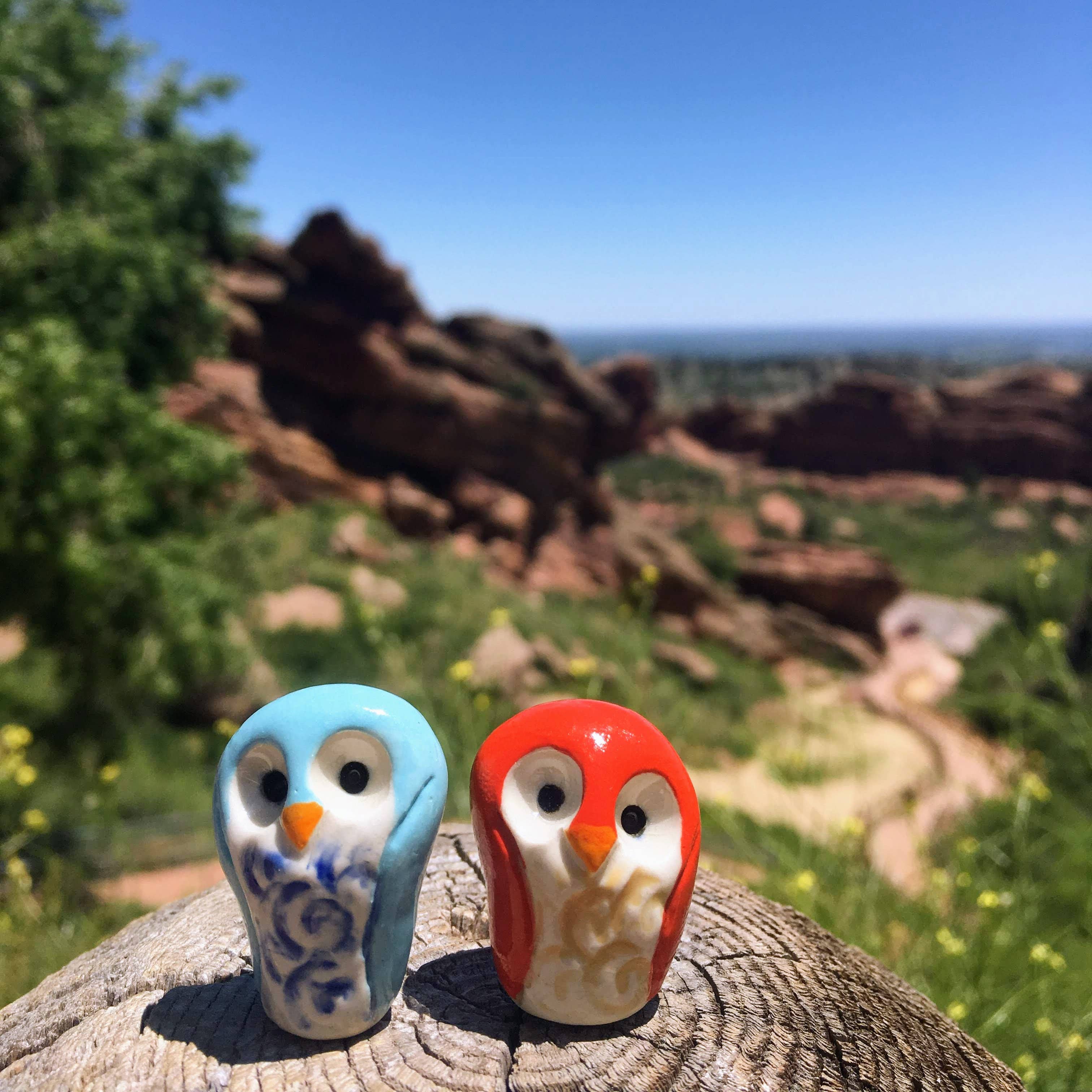 Plays in Mud Pottery - Wholesale Decorative Figurine - Tiny Owl Ceramic Stoneware Figurine Handmade Decoration5