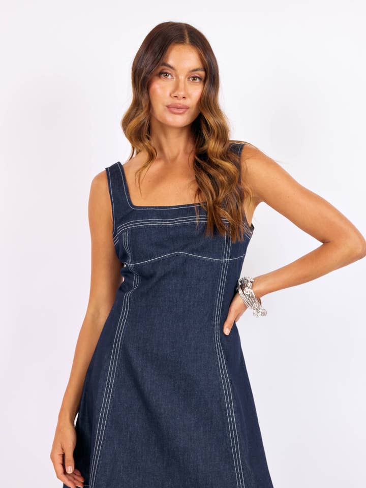 Bodega Denim Miniklänning : INDIGO för wholesale av Sage The Label